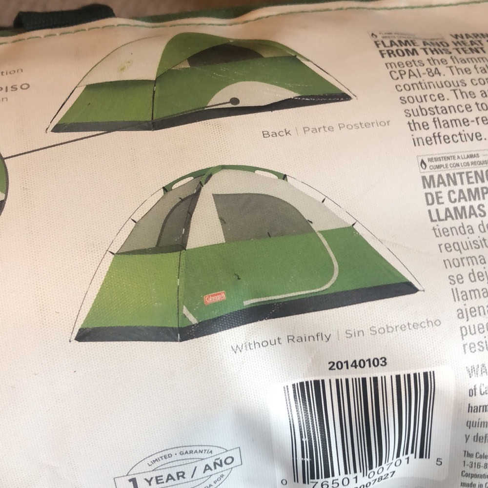 Sundome by Coleman 4 person camping tent lightweight Water resistant - Picture 8 of 10